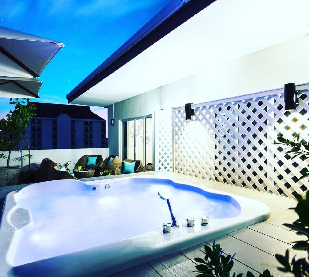 Tolani Nimman Villa Чиангмай Экстерьер фото